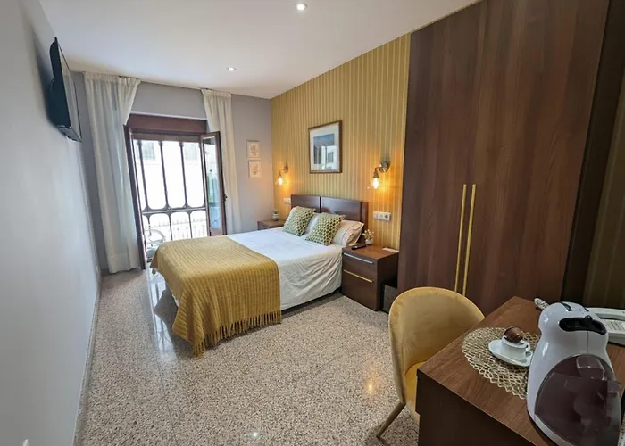 Hotel Arcos Catedral