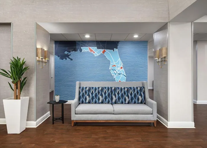 Holiday Inn Express & Suites Destin - Miramar Beach By Ihg