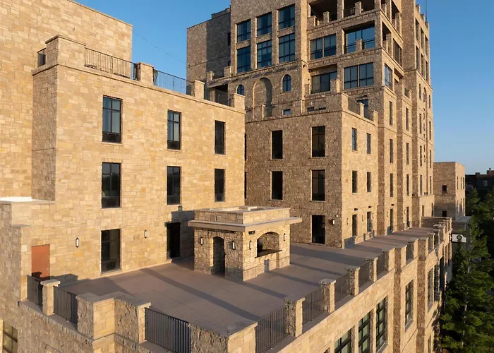 The Oread Lawrence, Tapestry Collection By Hilton