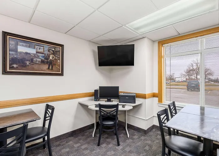 Days Inn By Wyndham Great Falls