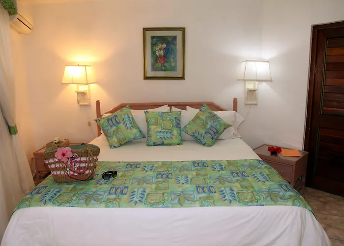 Negril Treehouse Resort