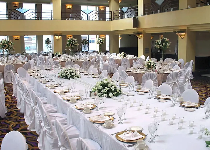 Atheneum Suite Hotel