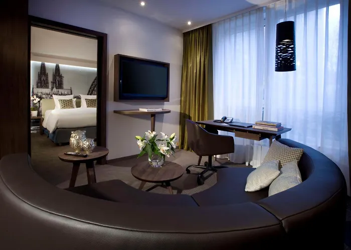 Lindner Hotel Cologne City Plaza, Part Of Jdv By Hyatt
