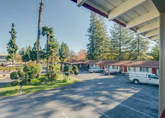 The Palo Alto Inn