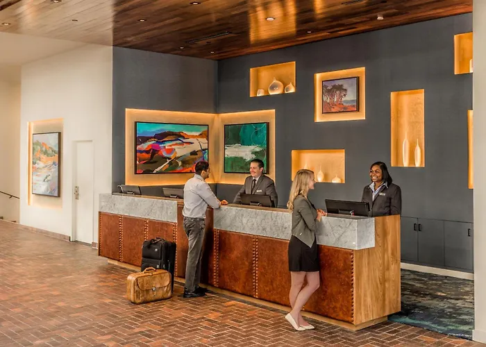 Portola Hotel & Spa