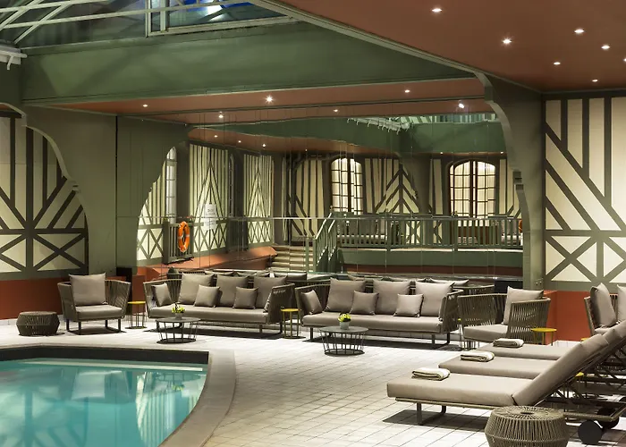 Hotel Barriere Le Normandy