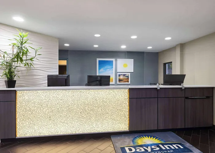 Days Inn By Wyndham Chattanooga Lookout Mountain West