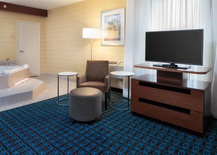 Fairfield Inn & Suites By Marriott Belleville