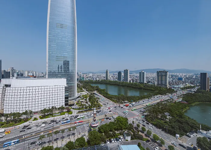 Lotte Hotel World