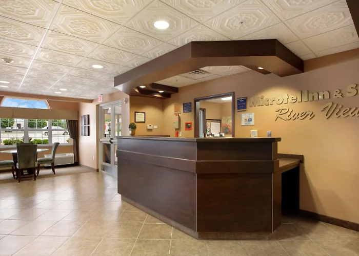 Microtel Inn & Suites By Wyndham Quincy Downtown - River Area