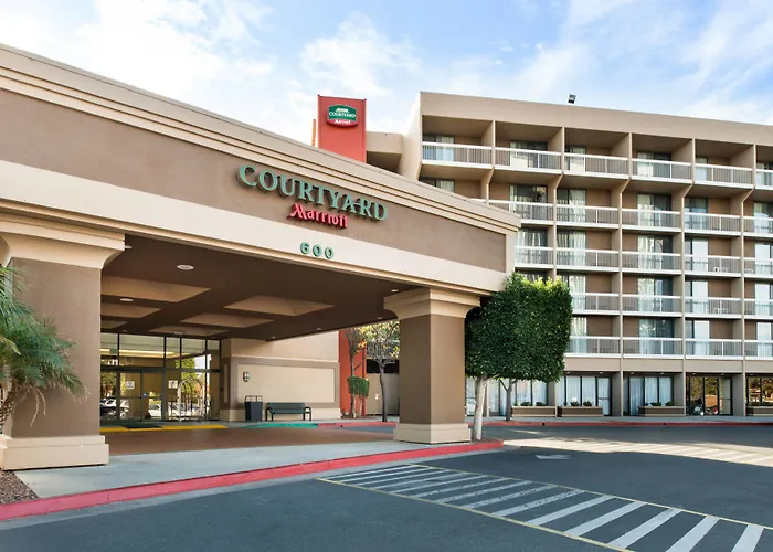 Holiday Inn Oxnard - Ventura By Ihg