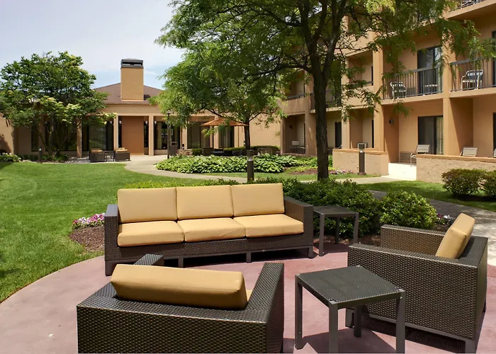 Courtyard Detroit Metro Airport Romulus