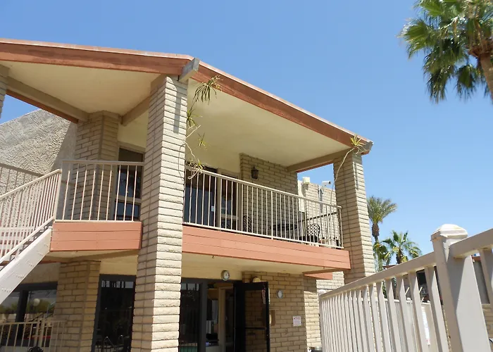 Quality Inn & Suites Phoenix Nw - Sun City