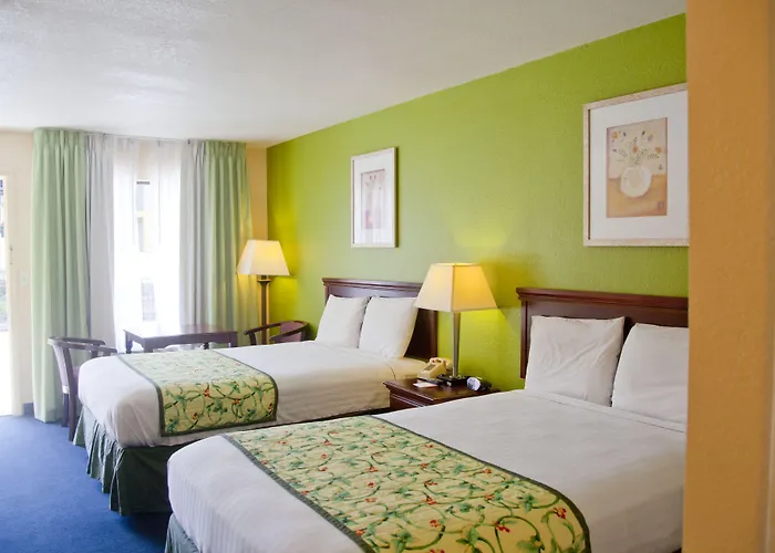 Days Inn By Wyndham Defuniak Springs