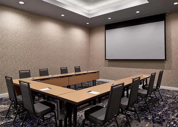 Sheraton Richmond Airport Hotel