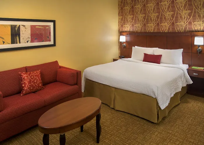 Courtyard By Marriott Poughkeepsie