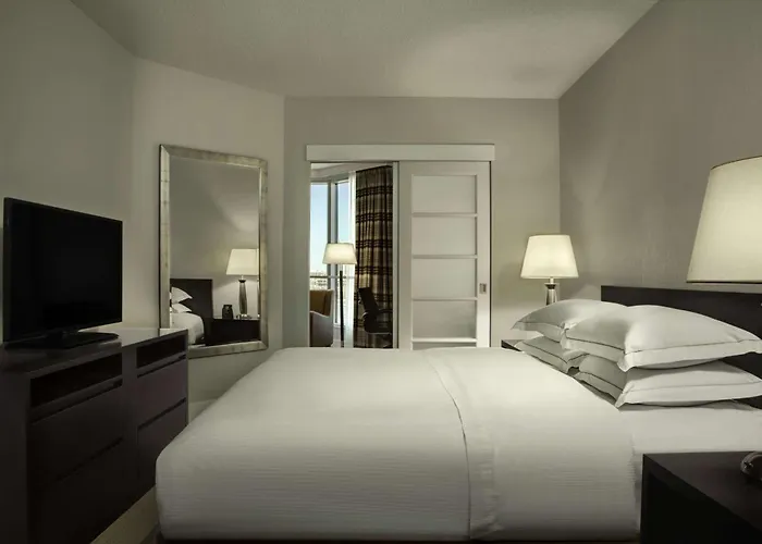 Hilton Suites Toronto-Markham Conference Centre & Spa