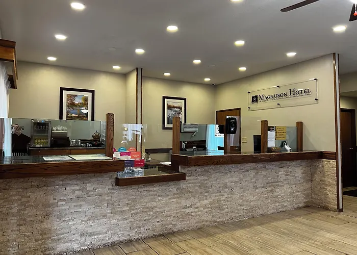 Travelodge By Wyndham Ishpeming/Marquette