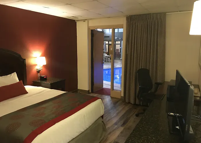 Albert Lea Inn And Suites