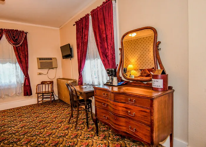 Irma Hotel