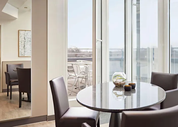 Lindner Hotel Dusseldorf Airport, Part Of Jdv By Hyatt