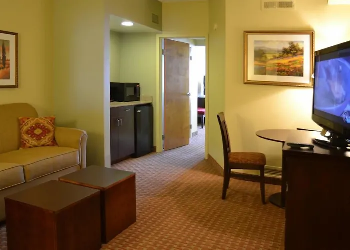 Euro-Suites Hotel