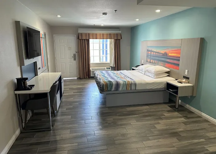 Wave Hotel Manhattan Beach