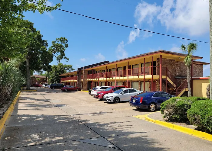 Twin Star Lodge