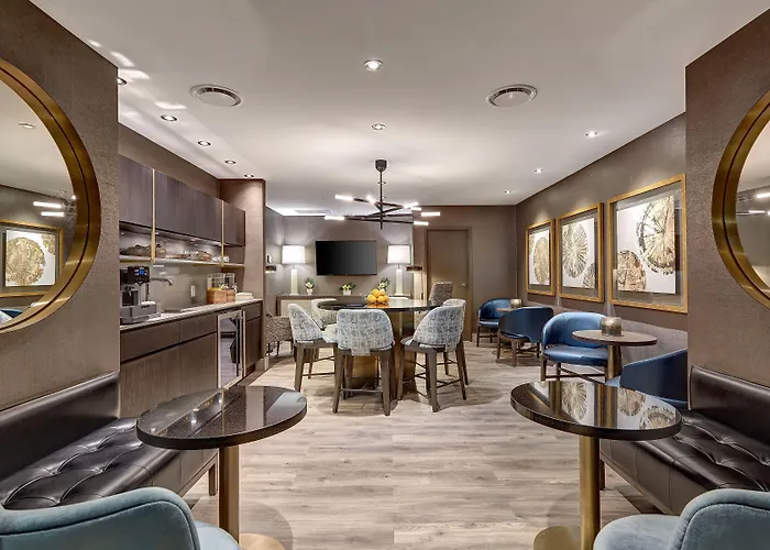 Town Inn Suites Hotel