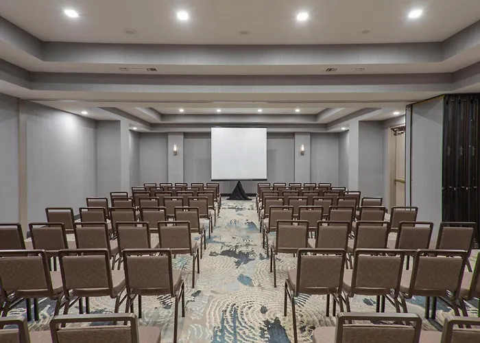 Sheraton Suites Columbus Worthington