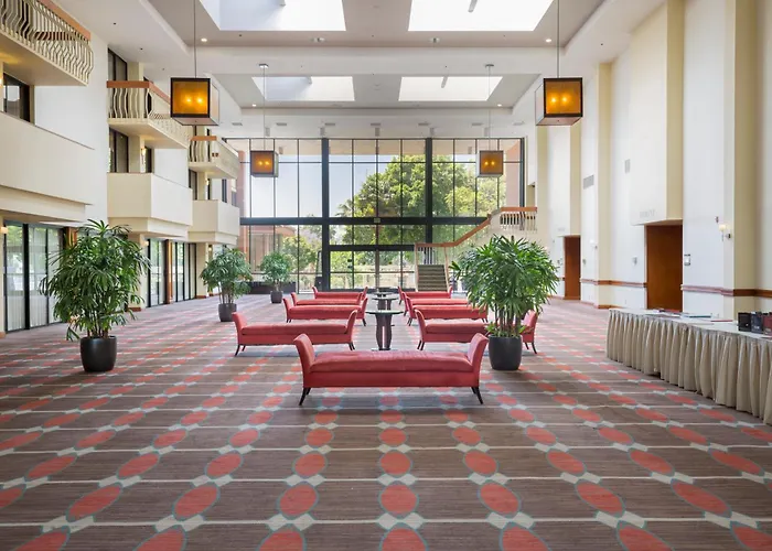 Ontario Airport Hotel&Conference Center