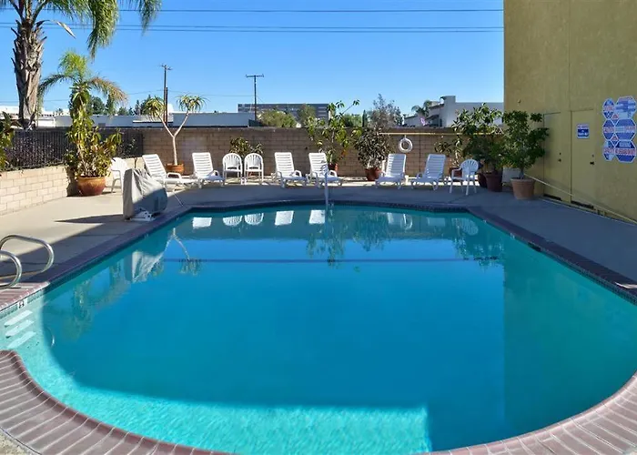 Americas Best Value Inn&Suites - Fontana