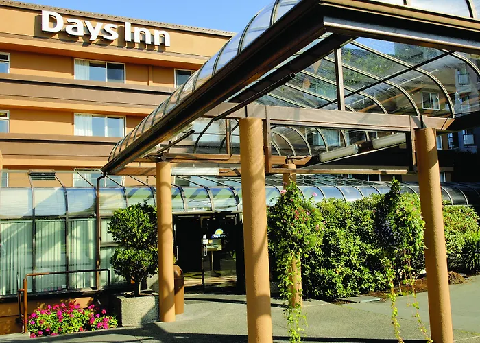 Days Inn By Wyndham Victoria On The Harbour