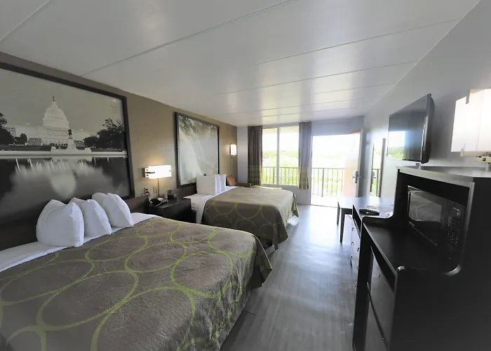 Super 8 By Wyndham Manassas