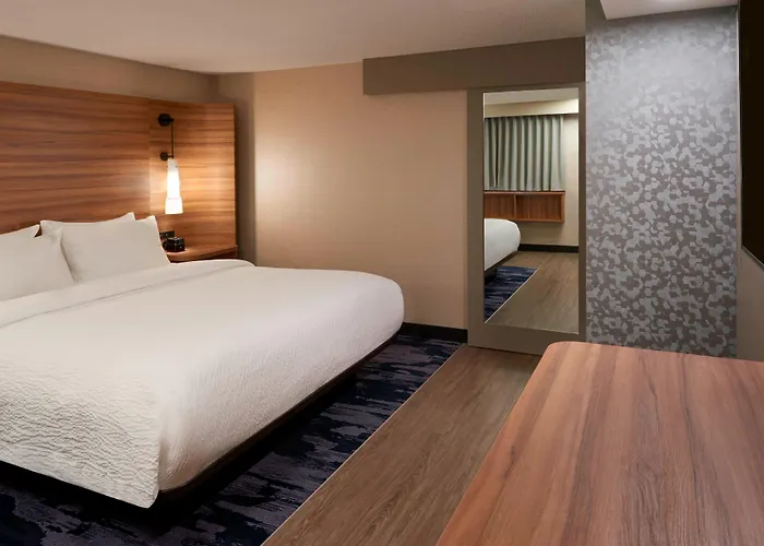 Fairfield By Marriott Montreal Downtown