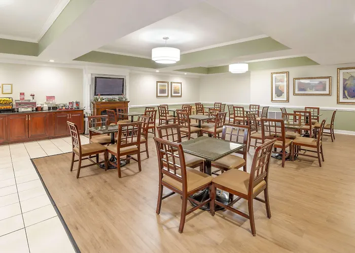 Best Western Plus Governor'S Inn Richmond
