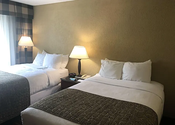 Best Western Plus Bridgeport Inn