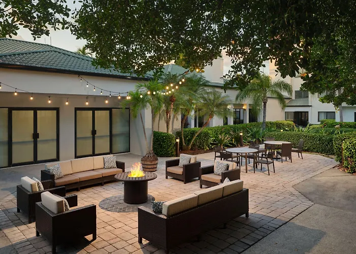 Courtyard Miami Airport West Doral