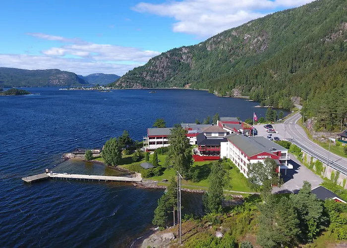 Revsnes Hotel