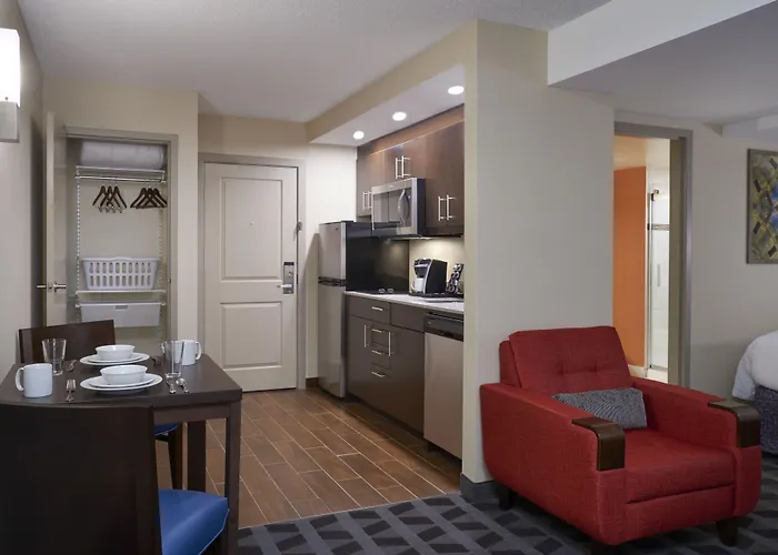 Towneplace Suites By Marriott Windsor