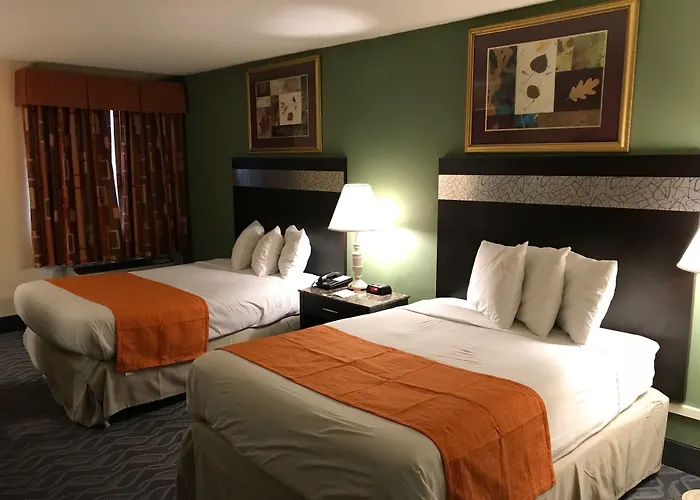 Howard Johnson By Wyndham Newark Airport