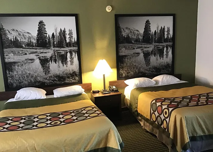Super 8 By Wyndham Wendover