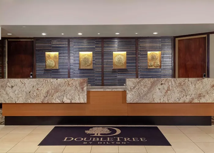 Doubletree By Hilton Kansas City - Overland Park