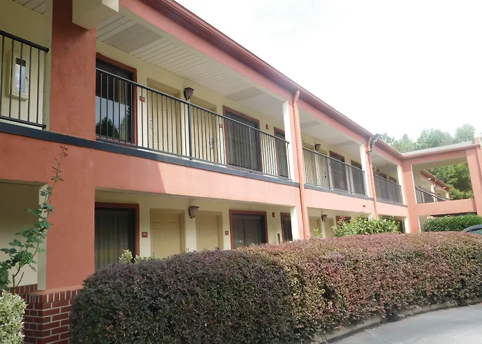 Best Western Shenandoah Inn - Newnan South Atlanta
