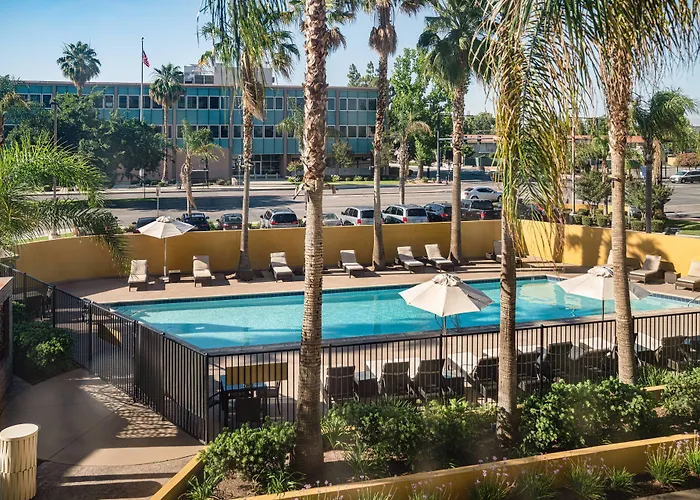 Bakersfield Marriott At The Convention Center