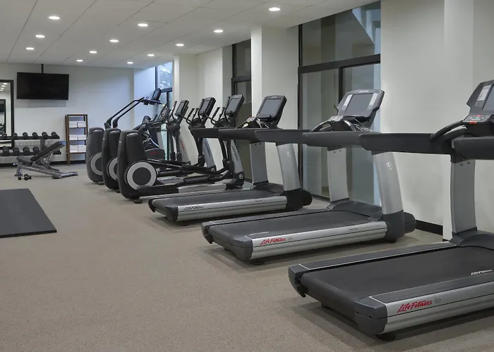 Four Points By Sheraton Toronto Airport