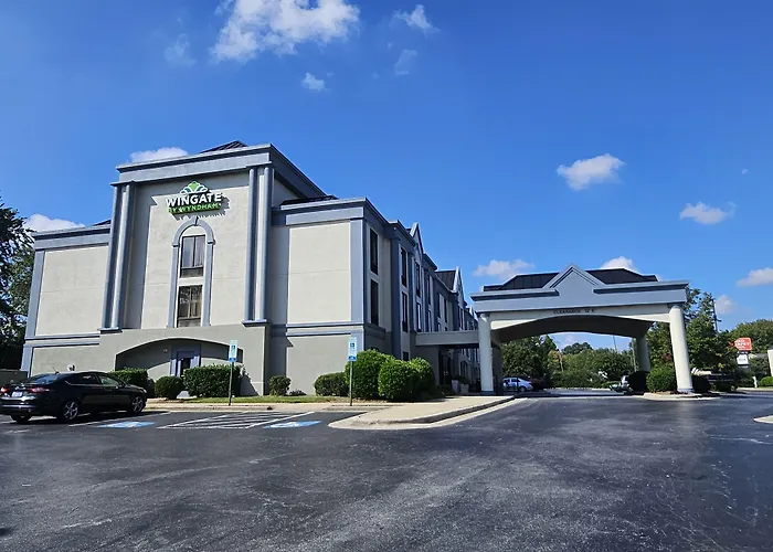 Wingate By Wyndham Greensboro-Coliseum