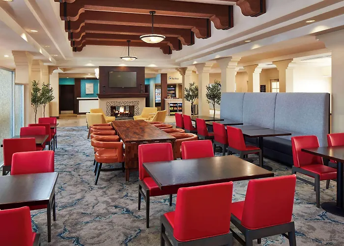 Hilton Garden Inn Valencia Six Flags