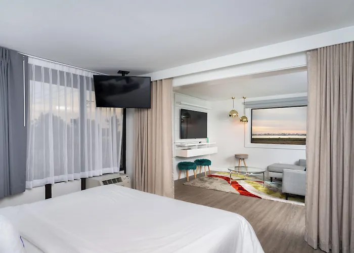 Rambler Hotel