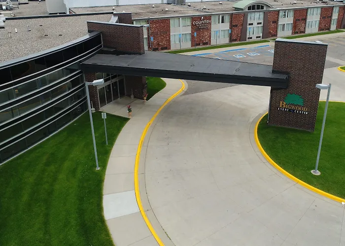 Country Inn & Suites By Radisson, Fergus Falls, Mn